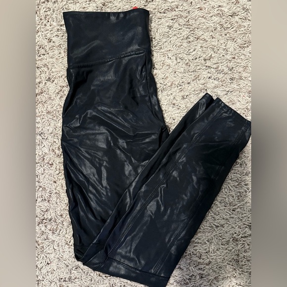 Spanx Moto Faux Leather Leggings Medium Black High Waisted - Picture 4 of 4